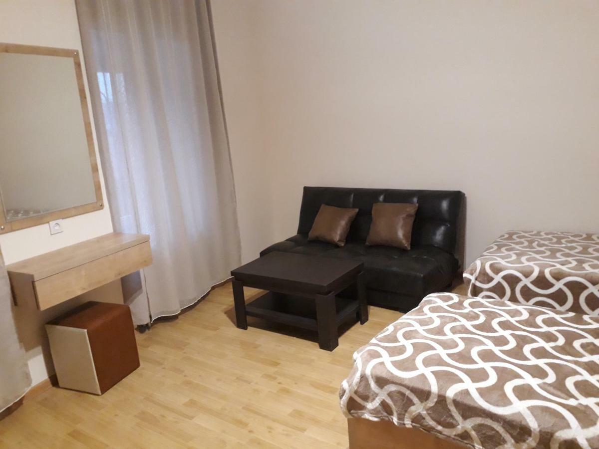 טביליסי 2 Bedroom Apartment In Chugureti מראה חיצוני תמונה