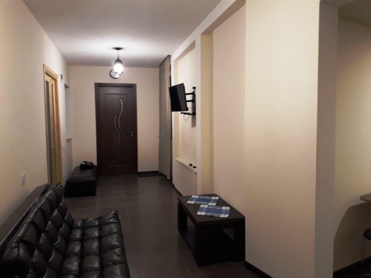 טביליסי 2 Bedroom Apartment In Chugureti מראה חיצוני תמונה